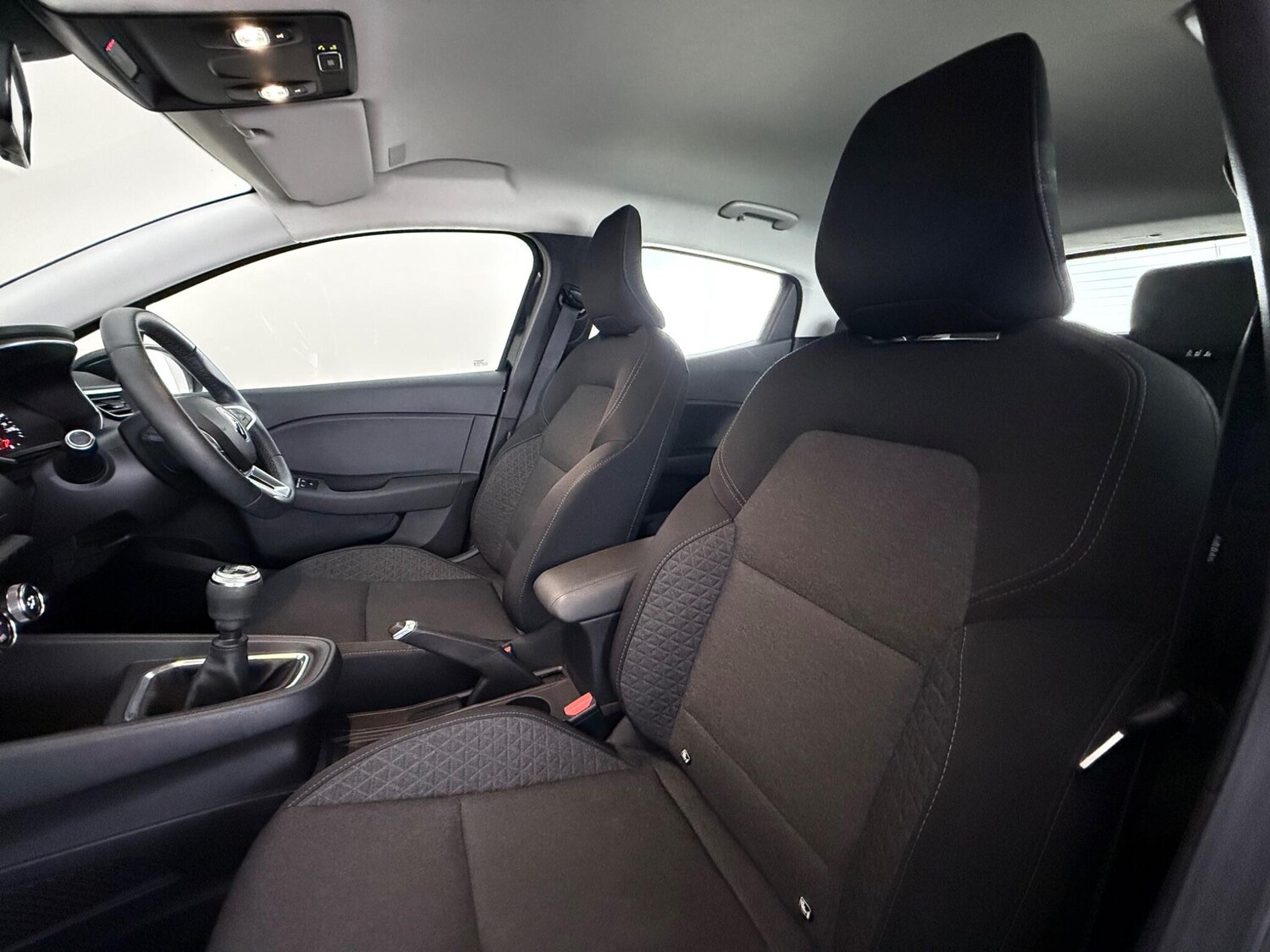 Used Renault Clio 2021 for sale - 78210662: Photo 12