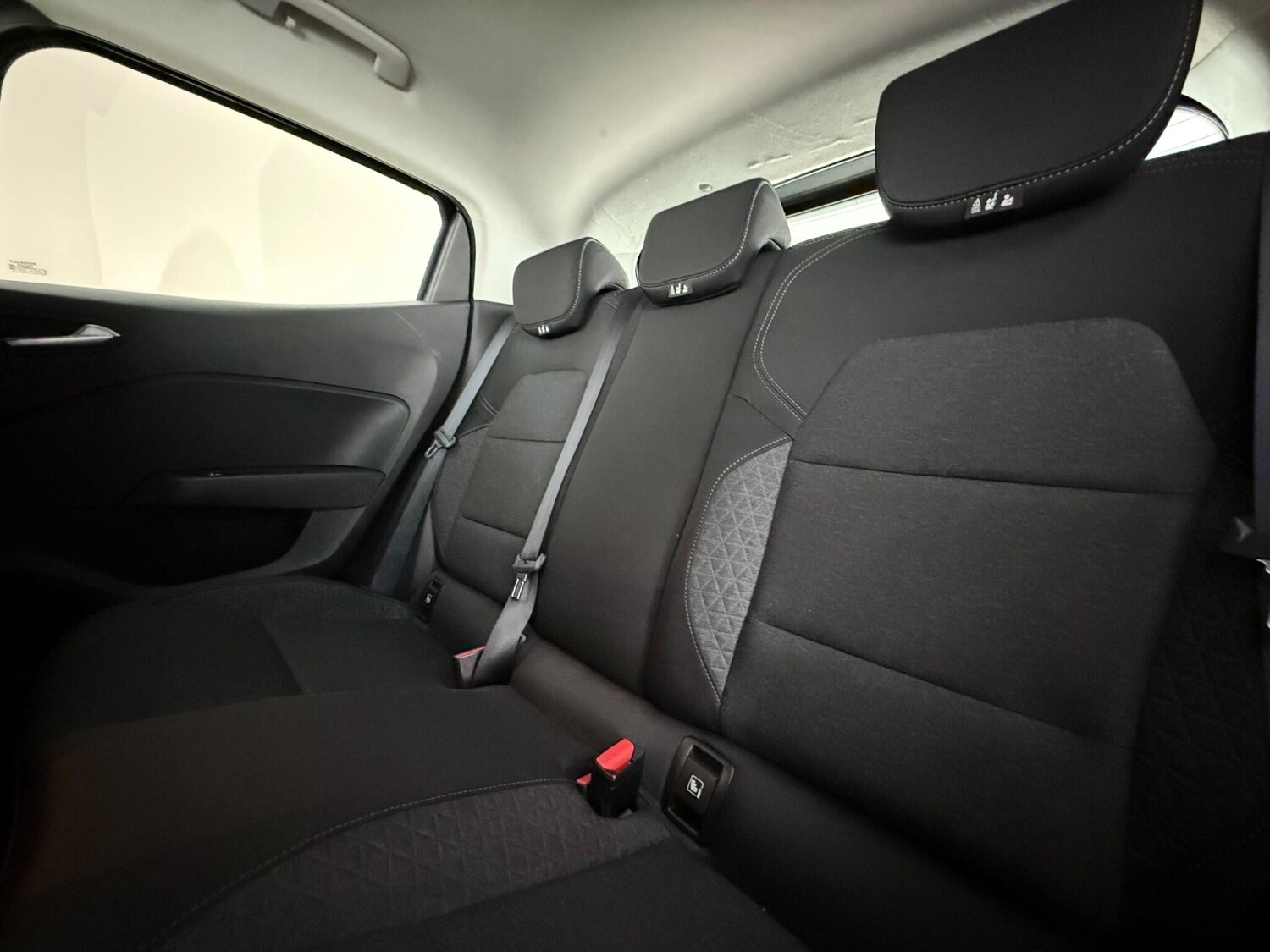 Used Renault Clio 2021 for sale - 78210662: Photo 14