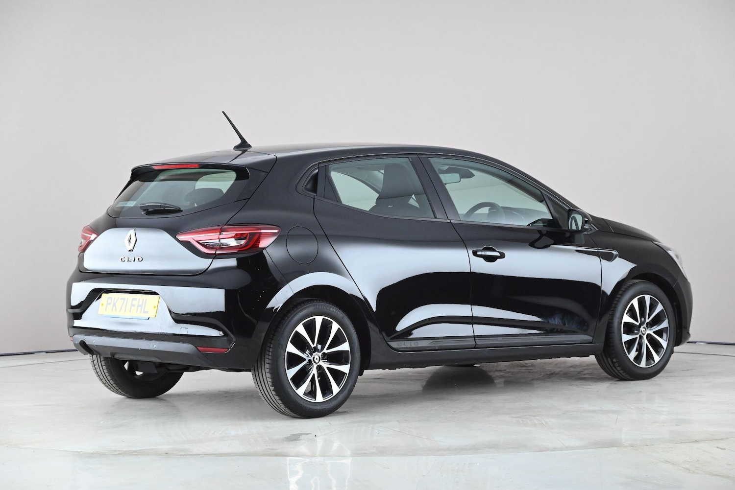 Used Renault Clio 2021 for sale - 78210662: Photo 3