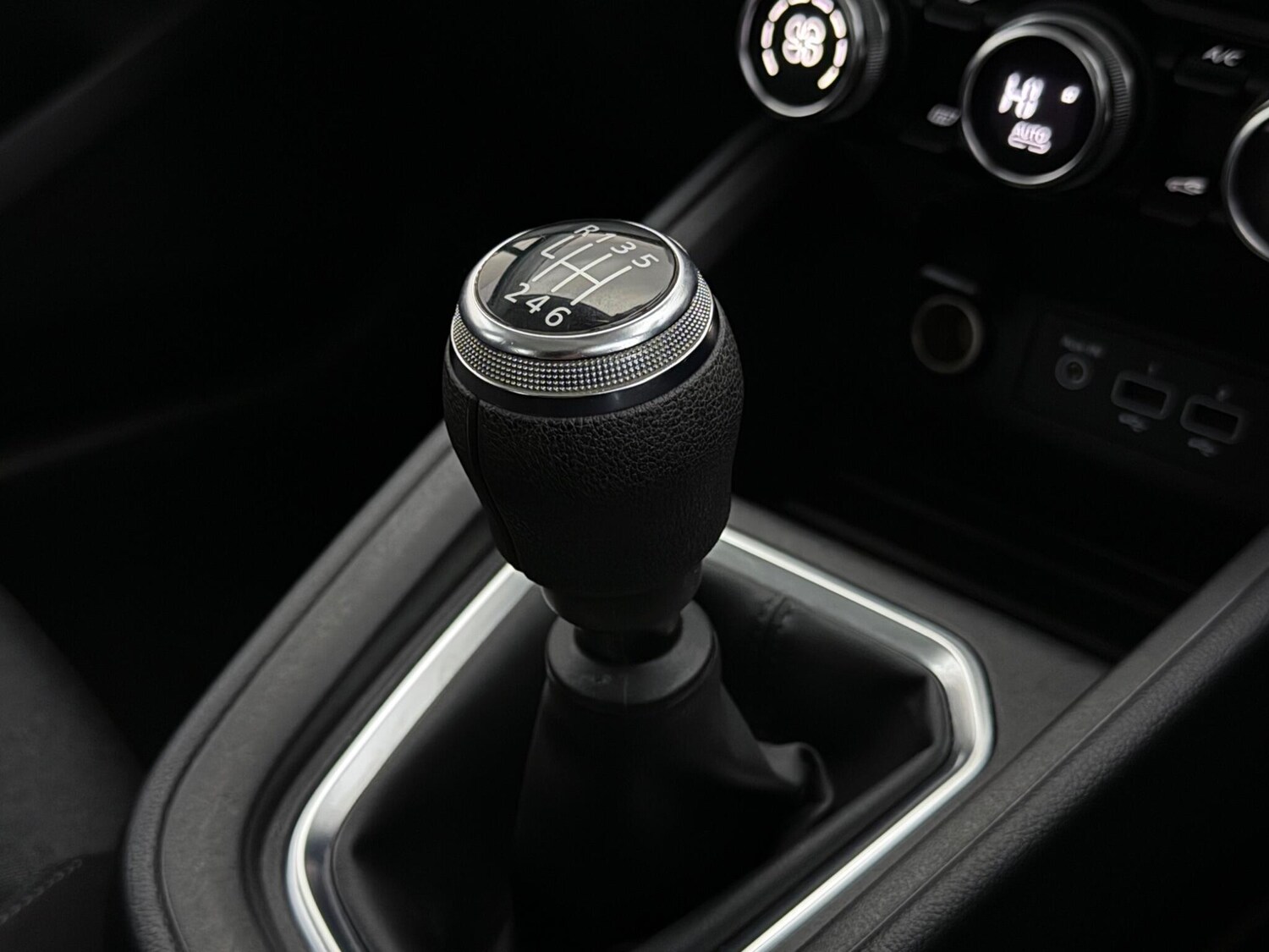 Used Renault Clio 2021 for sale - 78210662: Photo 31