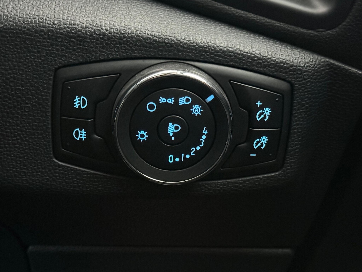 Used Ford Ecosport 2019 for sale - 77259748: Photo 21