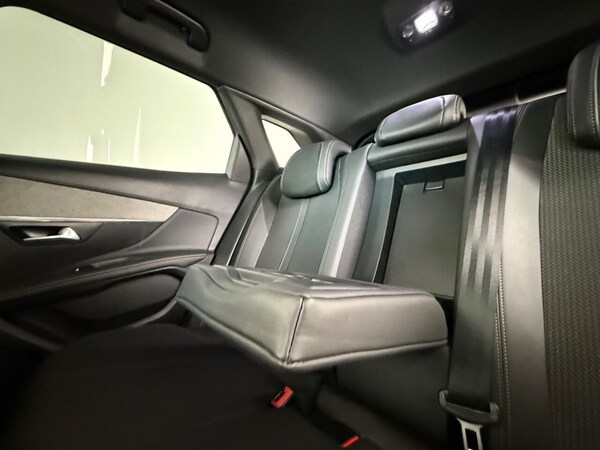 Used Peugeot 3008 2023 for sale - 75693425: Photo 17