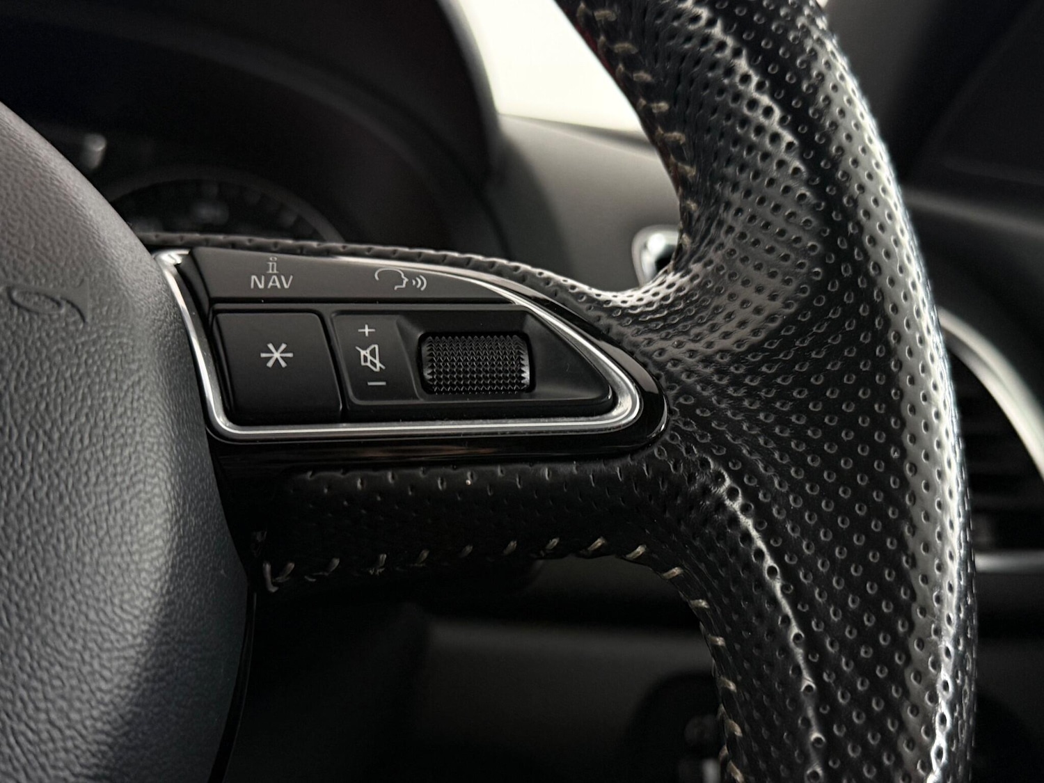 Used Audi Q3 2016 for sale - 77260040: Photo 18