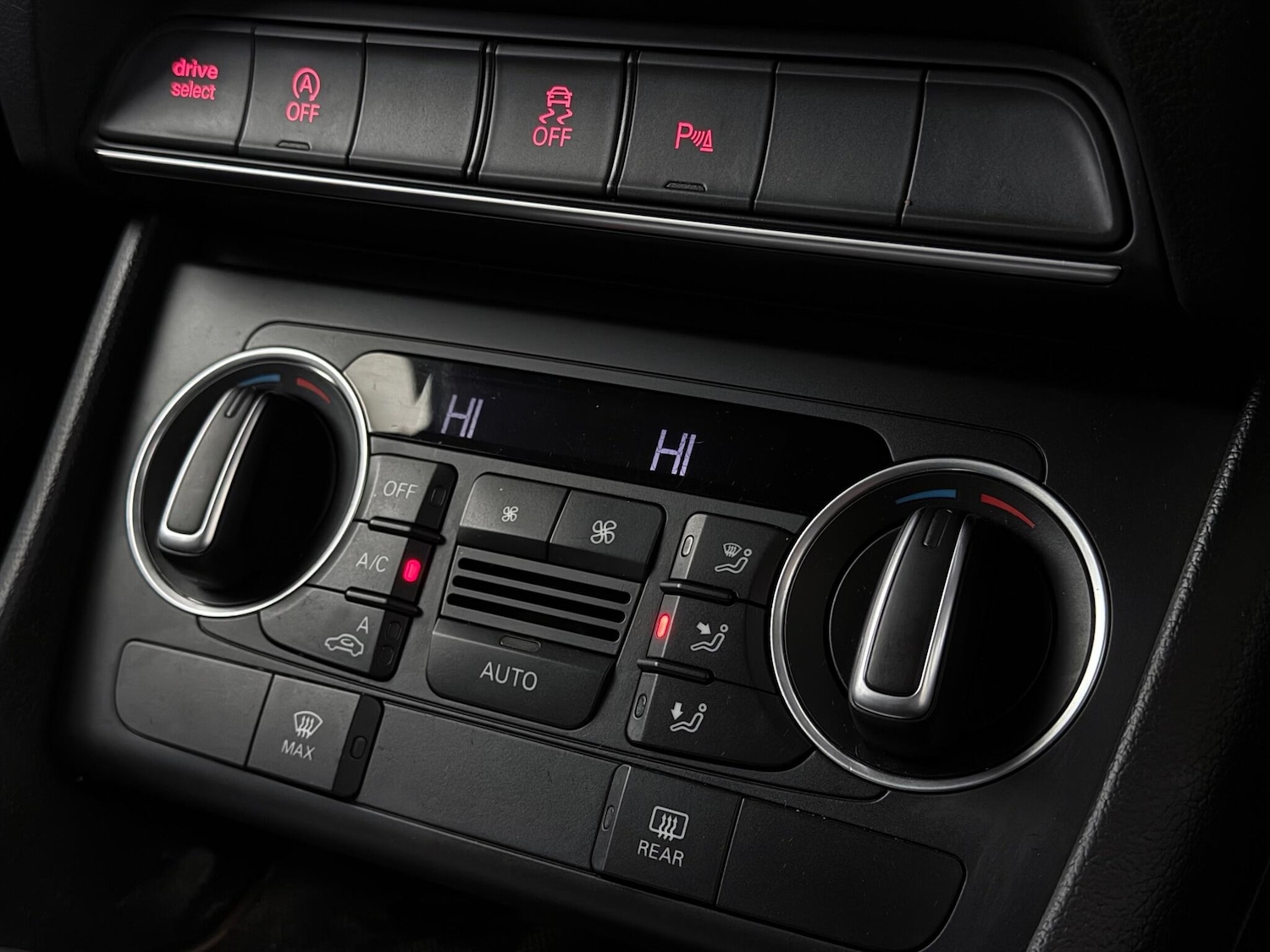 Used Audi Q3 2016 for sale - 77260040: Photo 31