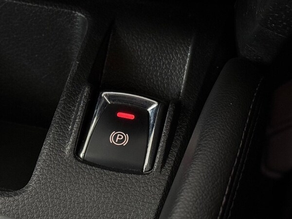 Used Nissan Qashqai 2016 for sale - 75727579: Photo 41