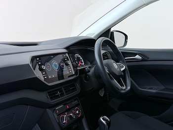 Used Volkswagen T-Cross 2020 for sale - 79261541: Photo
