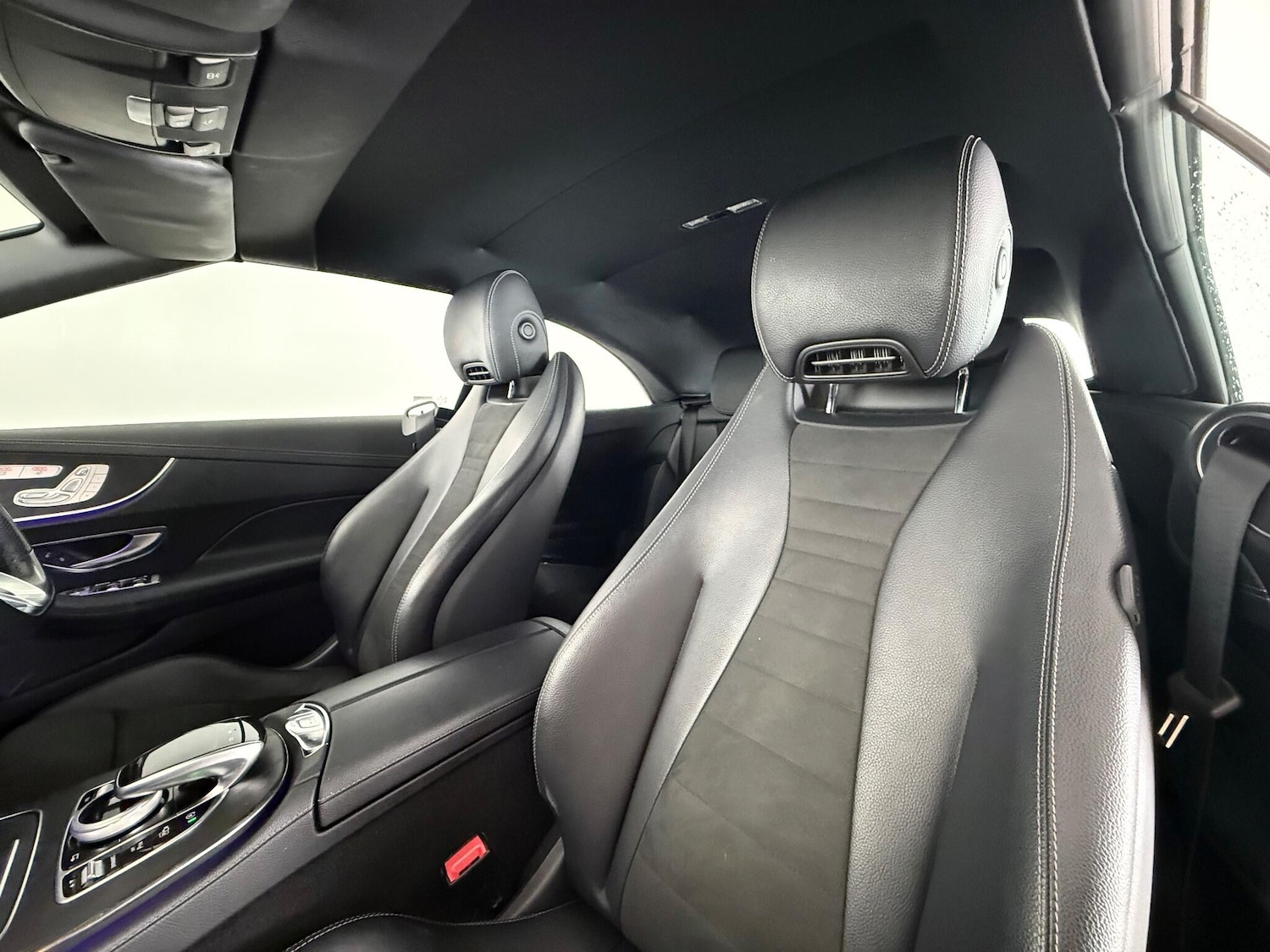 Used Mercedes-Benz E Class 2020 for sale - 78148373: Photo 11