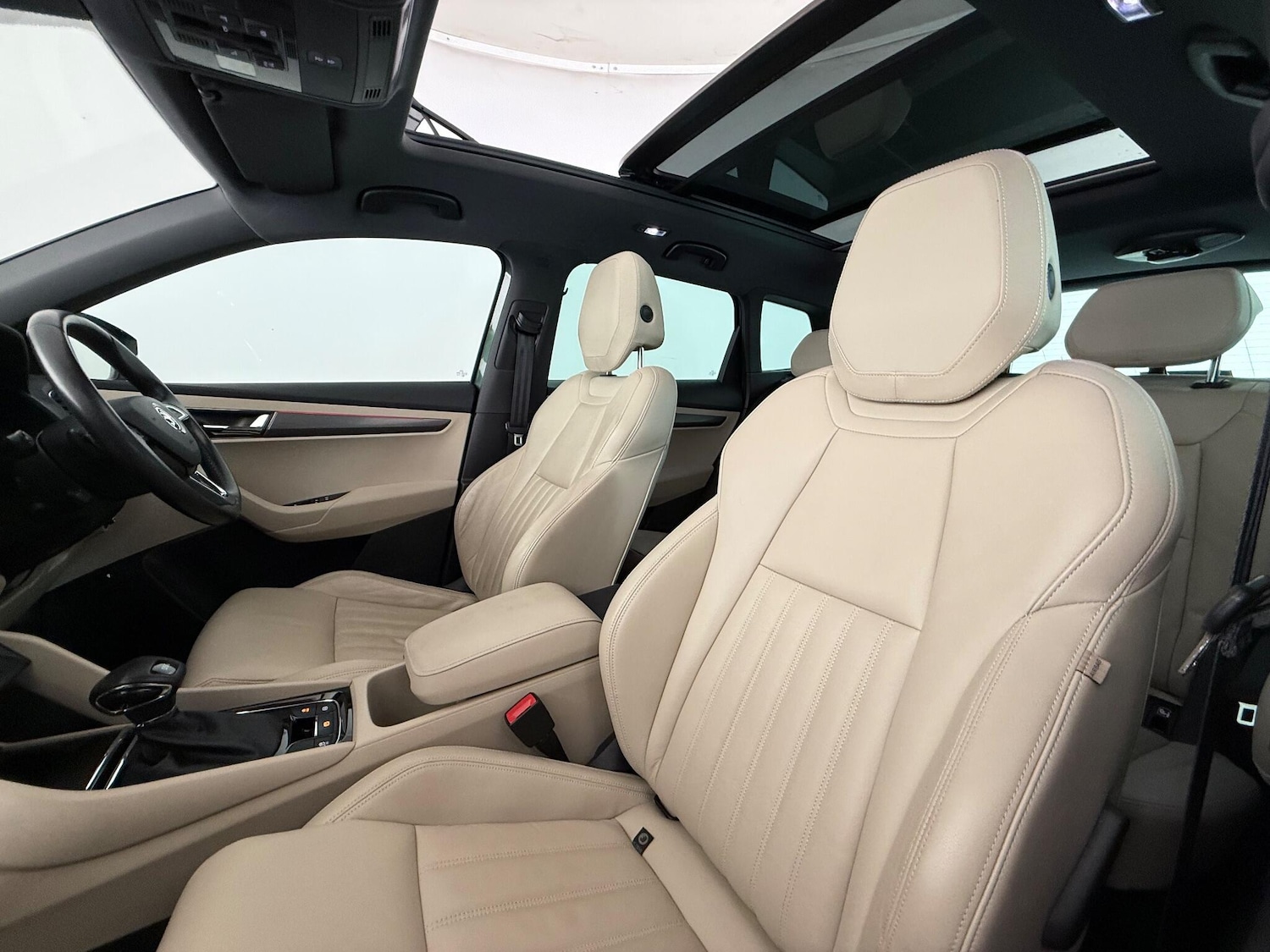 Used Skoda Karoq 2018 for sale - 77259609: Photo 14