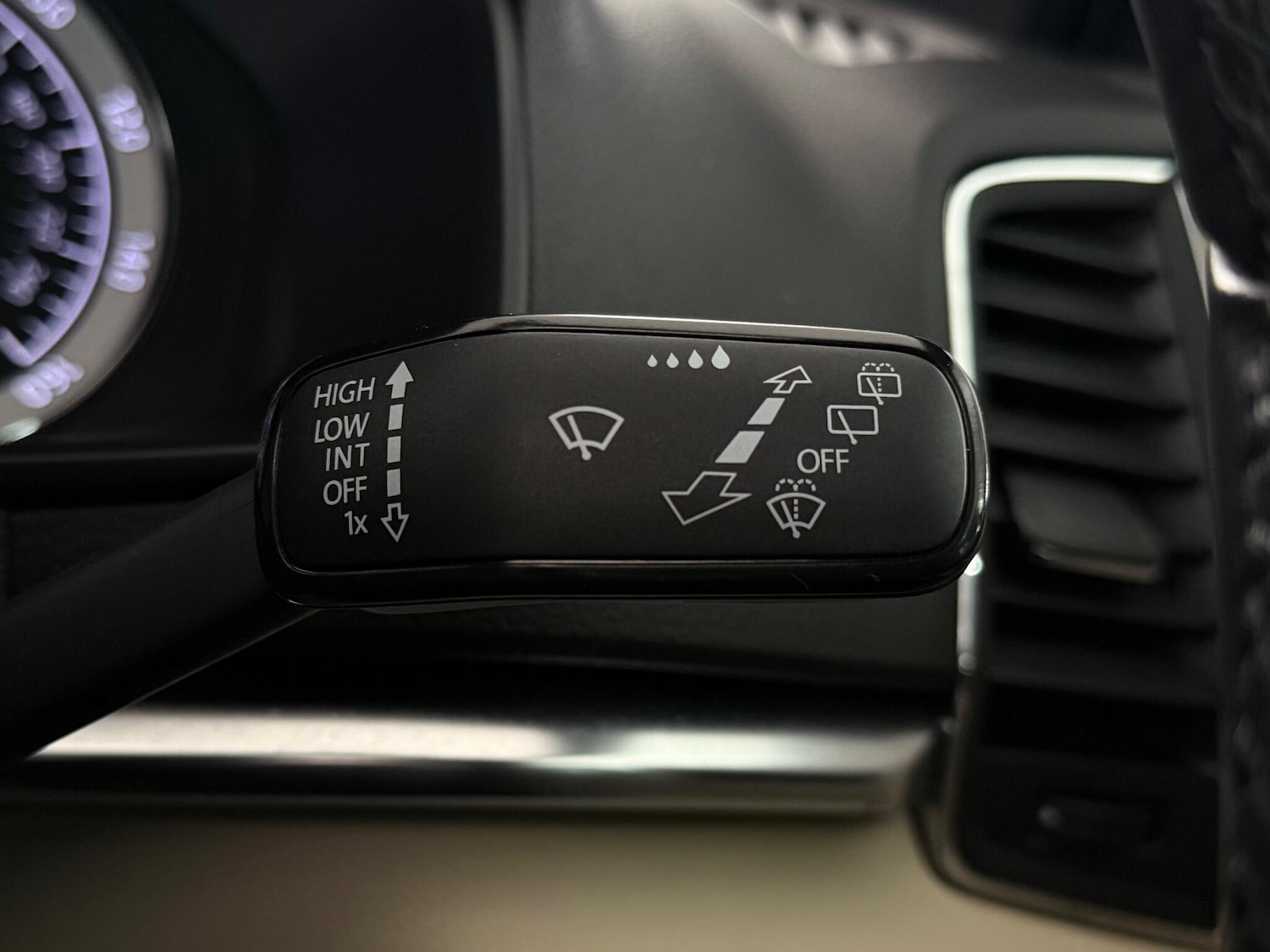 Used Skoda Karoq 2018 for sale - 77259609: Photo 23