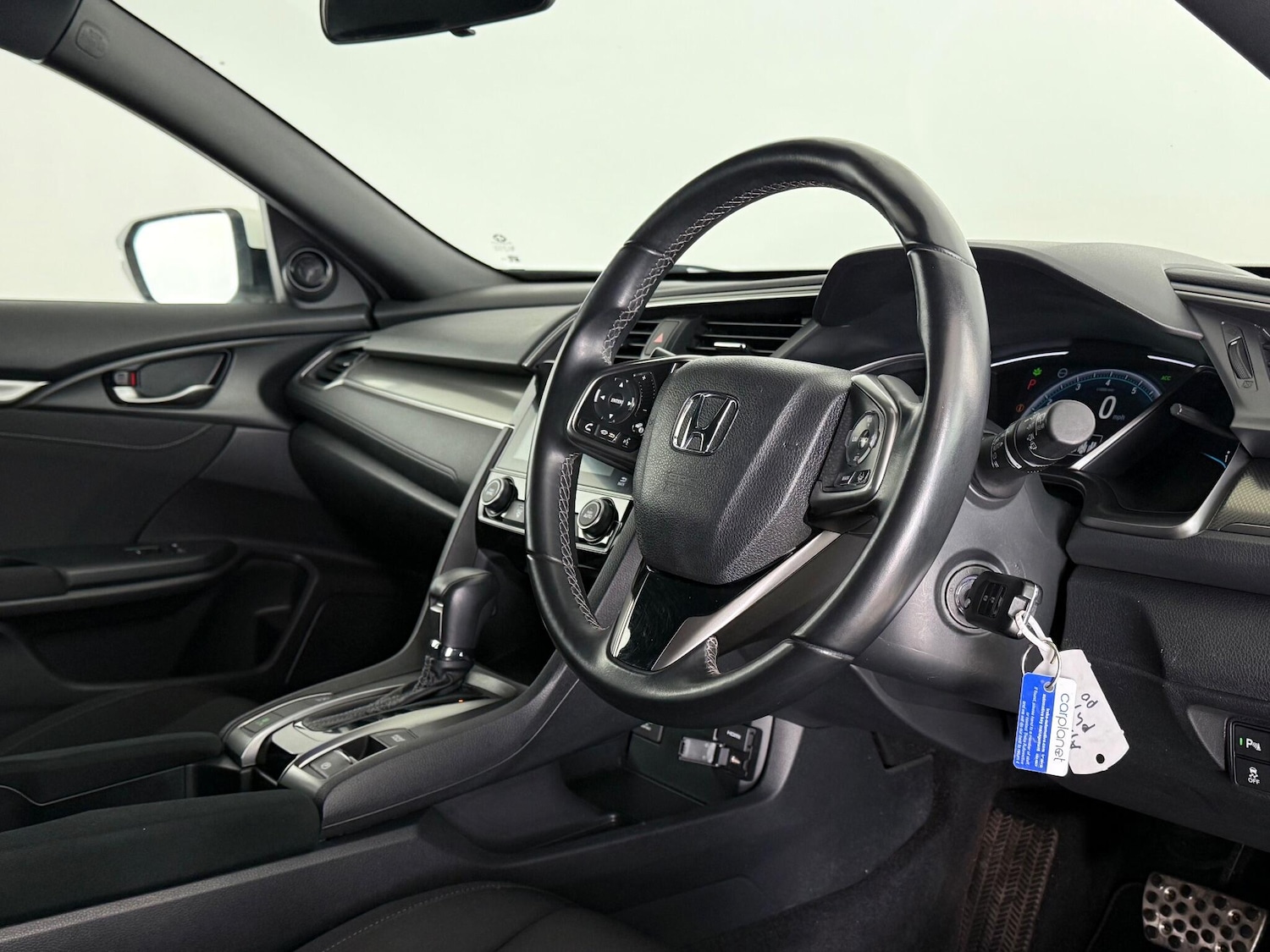 Used Honda Civic 2019 for sale - 77182378: Photo 17