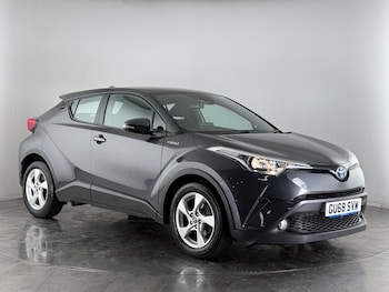 Used Toyota C-HR 2018 for sale - 77246806: Photo