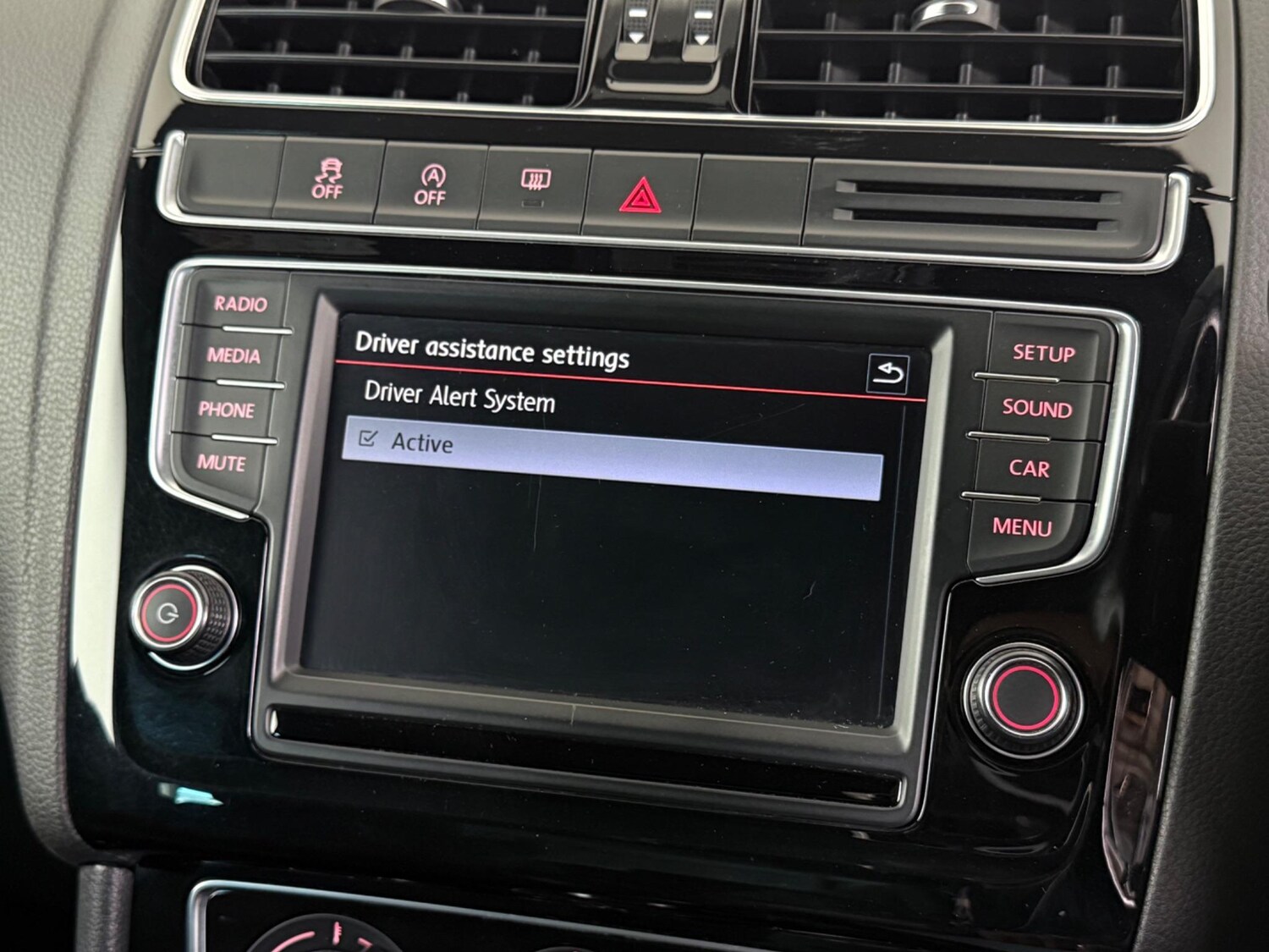 Used Volkswagen Polo 2016 for sale - 77790124: Photo 26