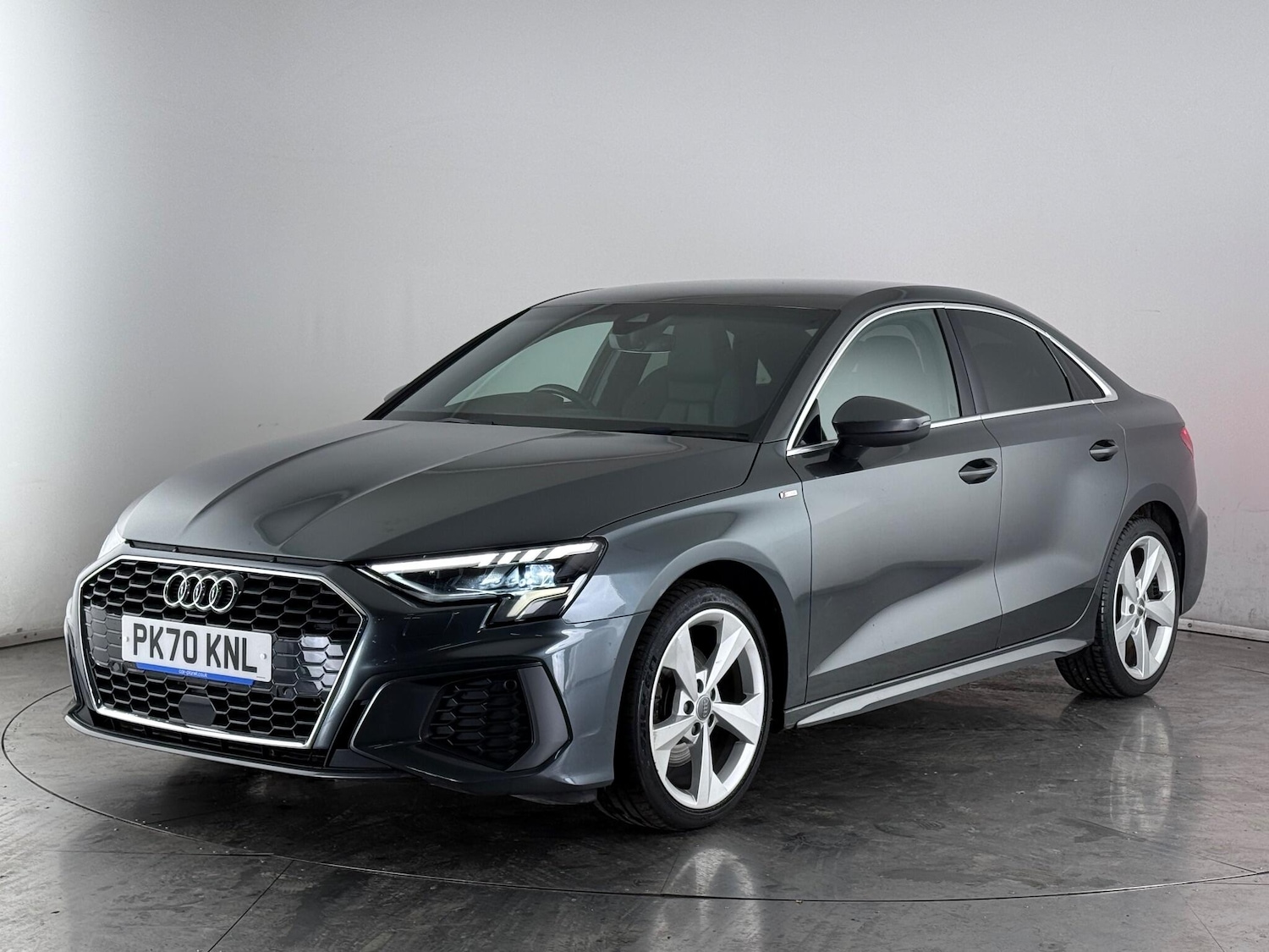 Used Audi A3 2020 for sale - 77222555: Photo 2