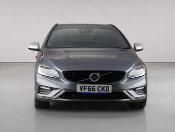 Used Volvo V60 2017 for sale - 79712702: Photo