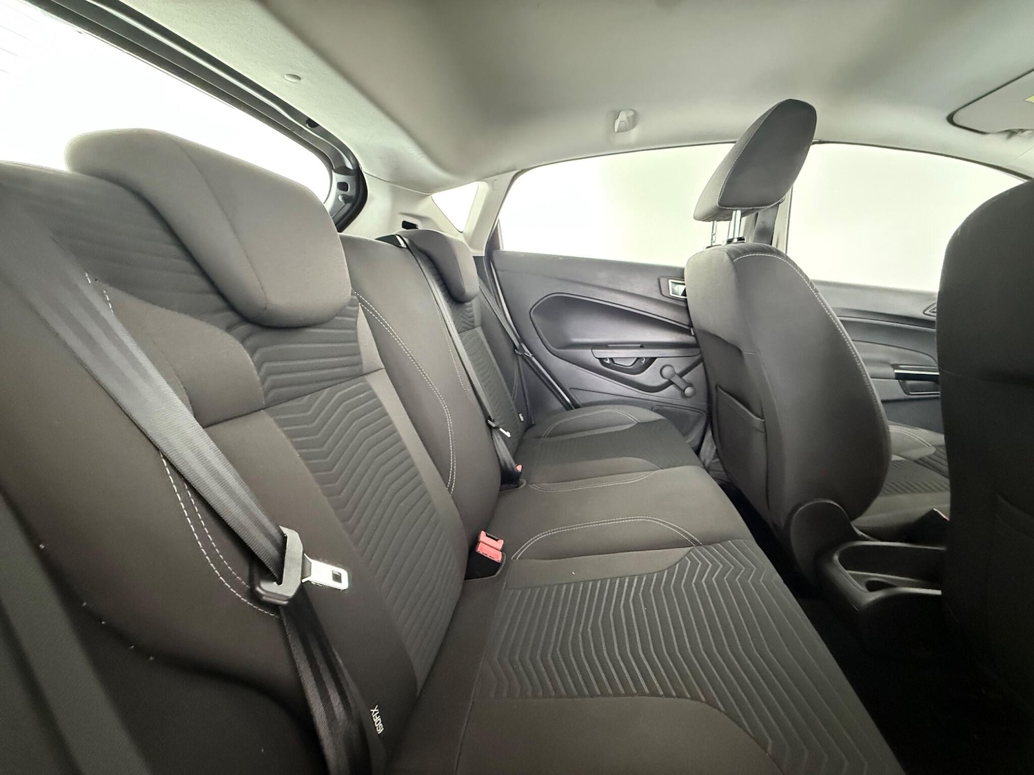 Used Ford Fiesta 2015 for sale - 77605065: Photo 12