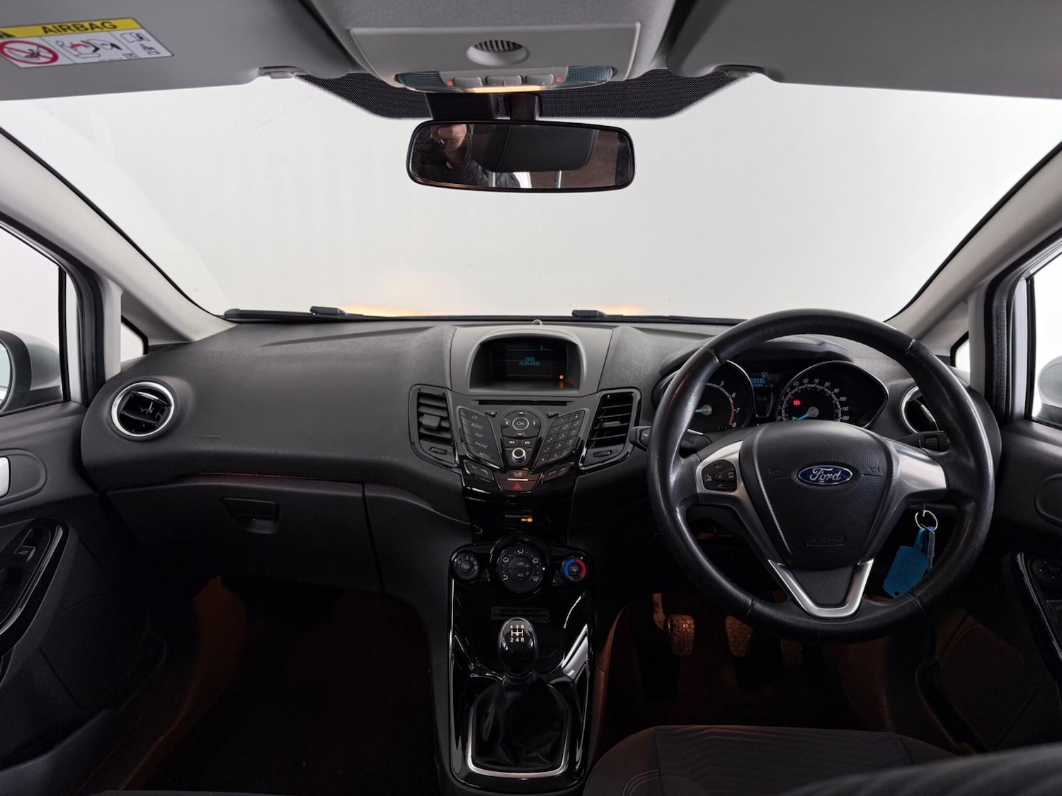 Used Ford Fiesta 2015 for sale - 77605065: Photo 13