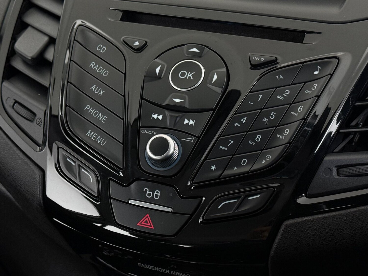 Used Ford Fiesta 2015 for sale - 77605065: Photo 22