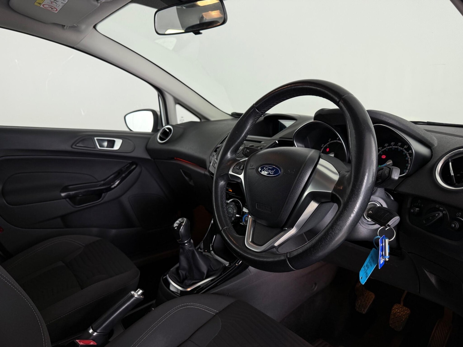 Used Ford Fiesta 2015 for sale - 77605065: Photo 9