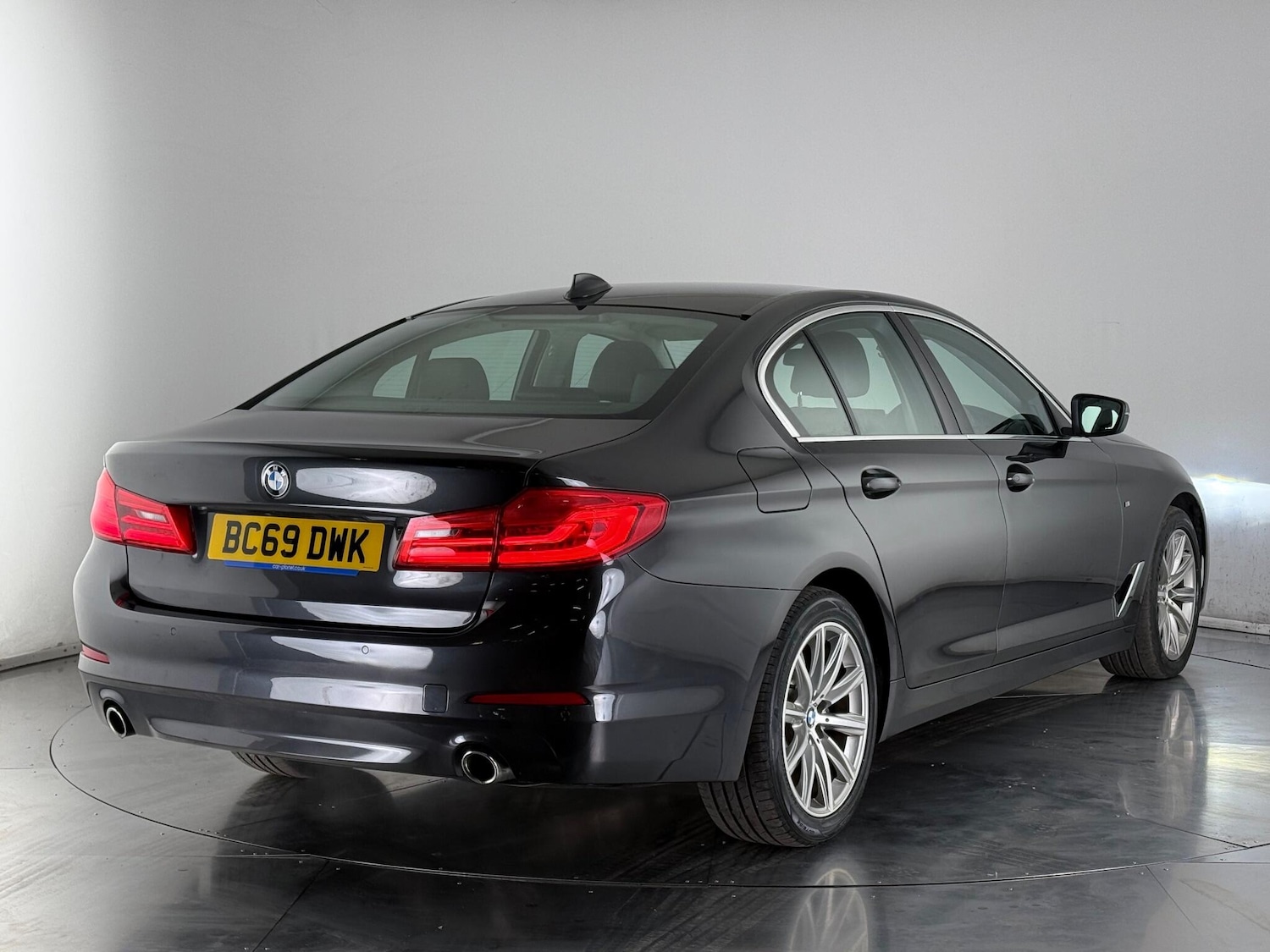 Used BMW 5 Series 2020 for sale - 77243508: Photo 3