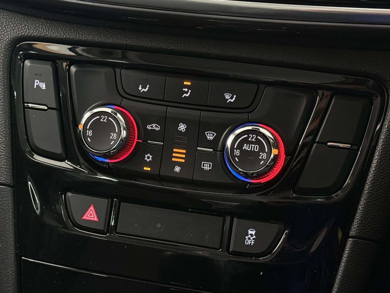 Used Vauxhall Mokka X 2018 for sale - 77183127: Photo 34