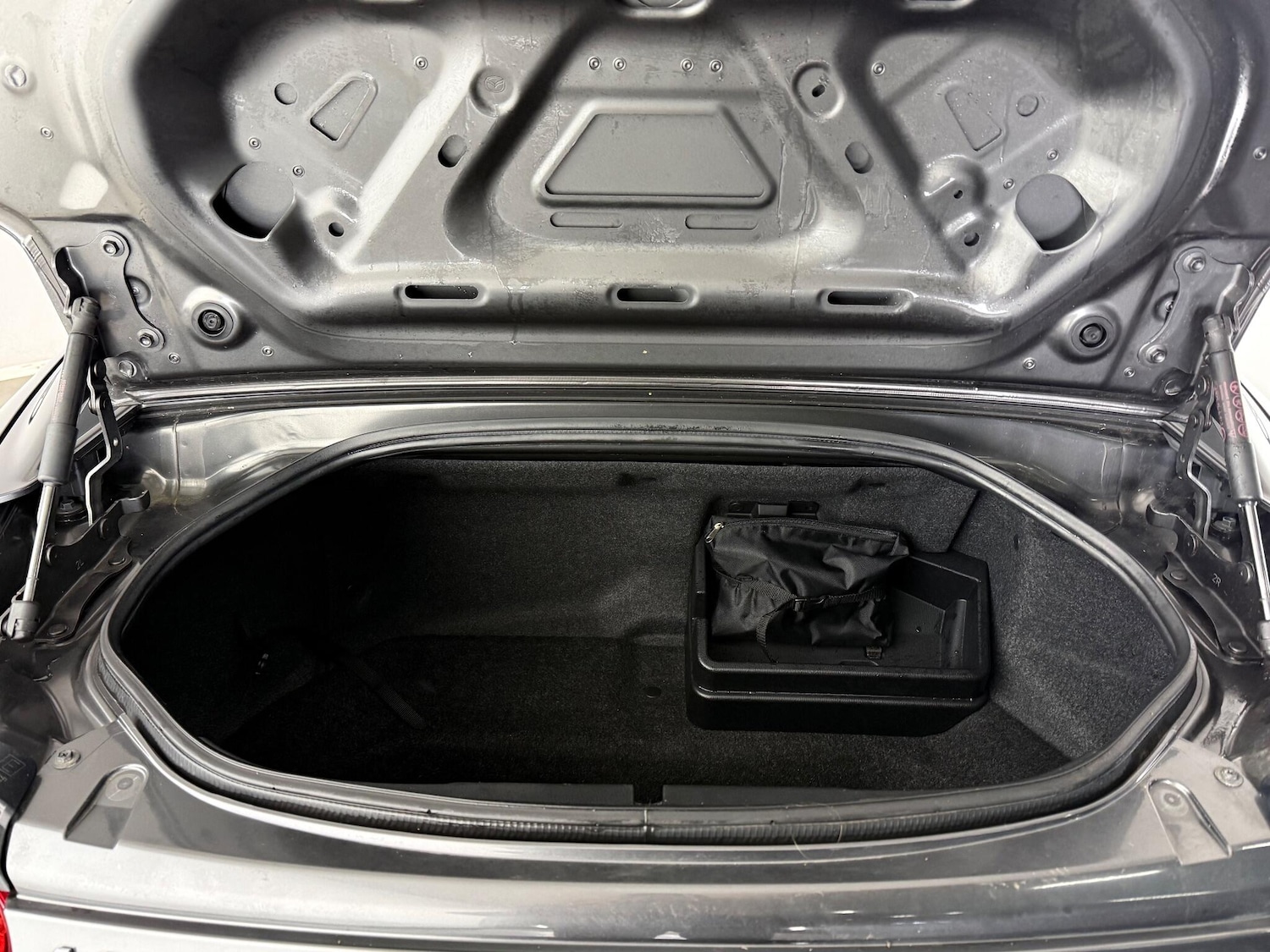 Used Mazda MX-5 RF 2018 for sale - 77246234: Photo 17