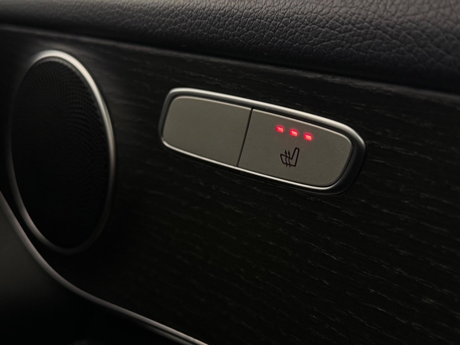 Used Mercedes-Benz GLC 2019 for sale - 78132066: Photo 25