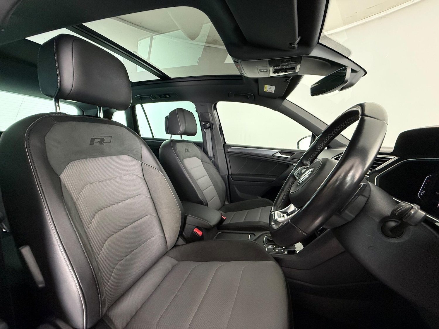 Used Volkswagen Tiguan 2019 for sale - 76467184: Photo 15