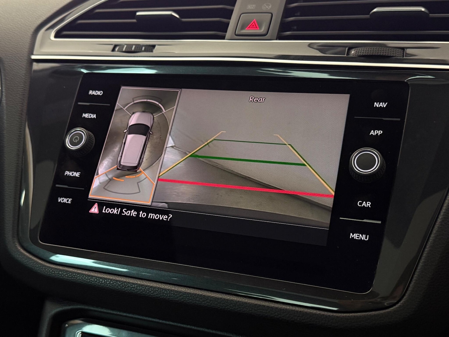 Used Volkswagen Tiguan 2019 for sale - 76467184: Photo 43