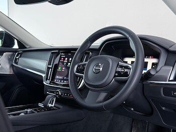 Used Volvo S90 2023 for sale - 79577505: Photo