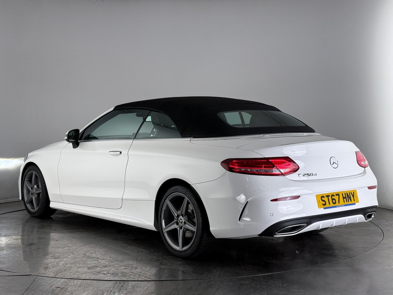 Used Mercedes-Benz C Class 2017 for sale - 77182529: Photo 10