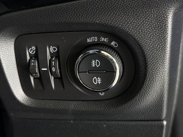 Used Vauxhall Corsa 2022 for sale - 76009357: Photo 22