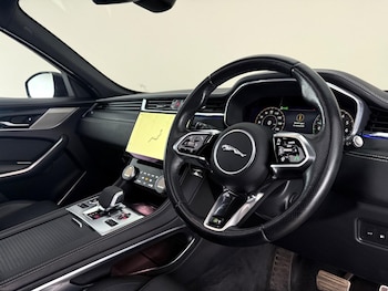 Used Jaguar F-Pace 2023 for sale - 79441897: Photo