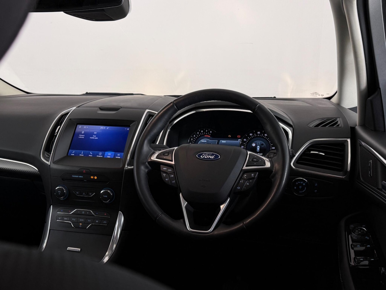 Used Ford S-Max 2023 for sale - 77332181: Photo 16