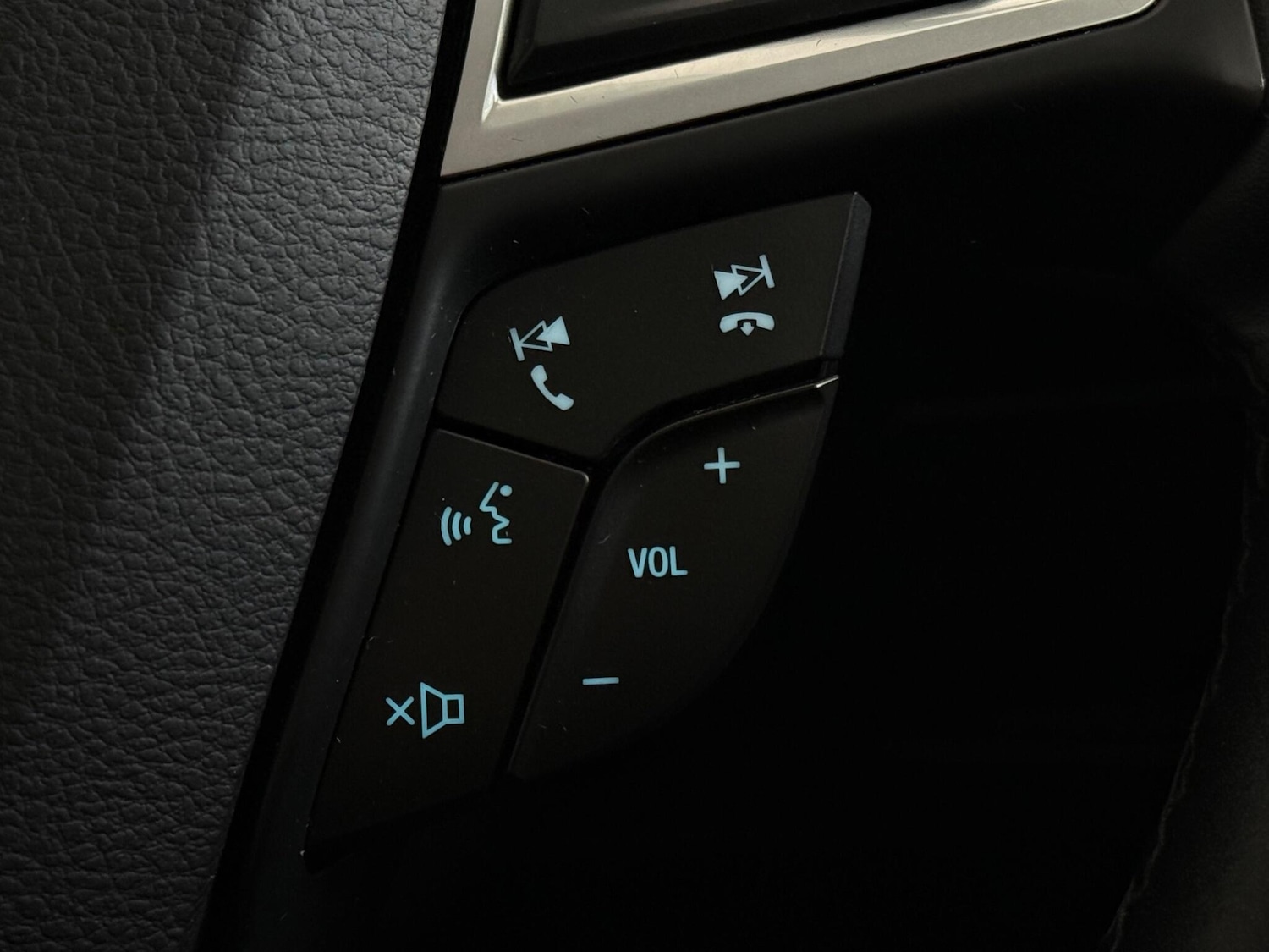 Used Ford S-Max 2023 for sale - 77332181: Photo 23