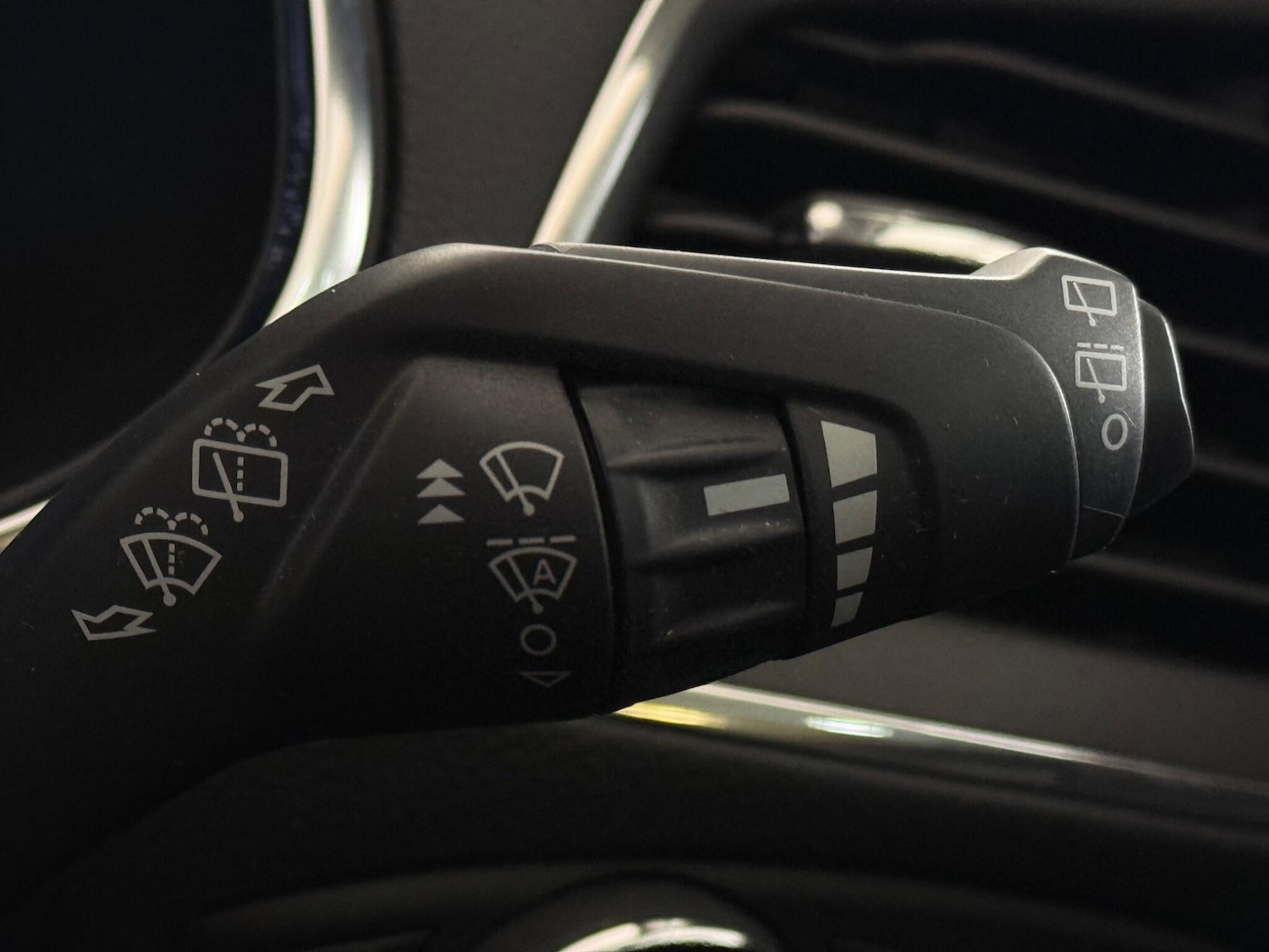 Used Ford S-Max 2023 for sale - 77332181: Photo 25