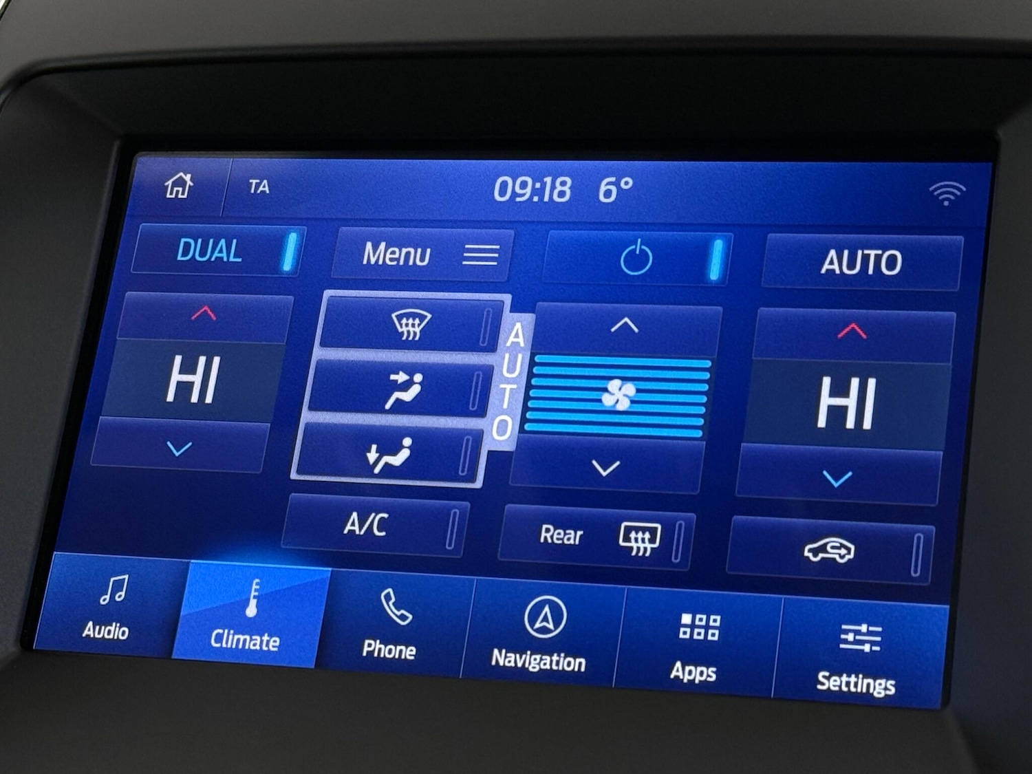 Used Ford S-Max 2023 for sale - 77332181: Photo 31