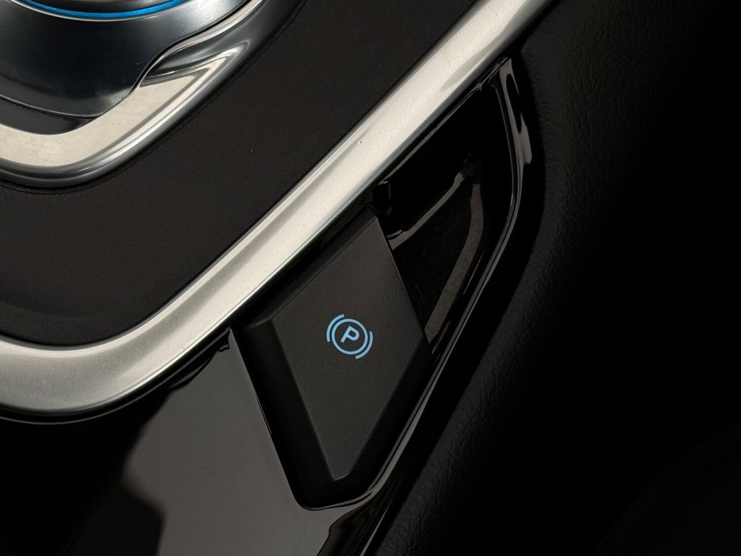 Used Ford S-Max 2023 for sale - 77332181: Photo 35