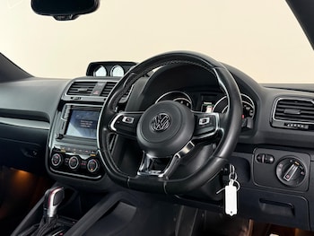 Used Volkswagen Scirocco 2017 for sale - 78692046: Photo