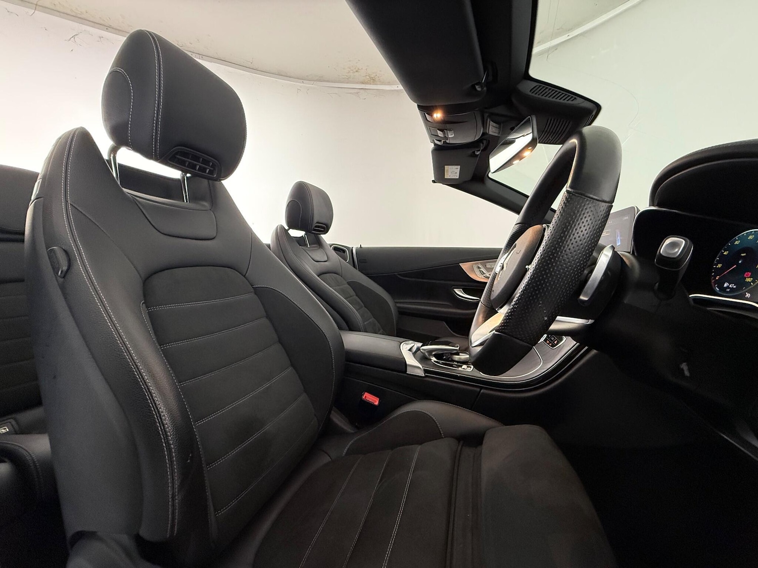 Used Mercedes-Benz C Class 2018 for sale - 77221943: Photo 11