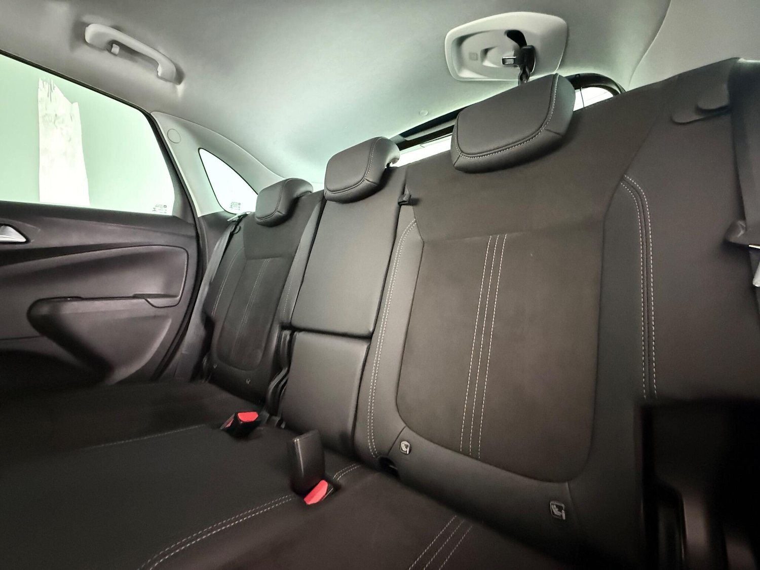 Used Vauxhall Crossland 2022 for sale - 77183175: Photo 13