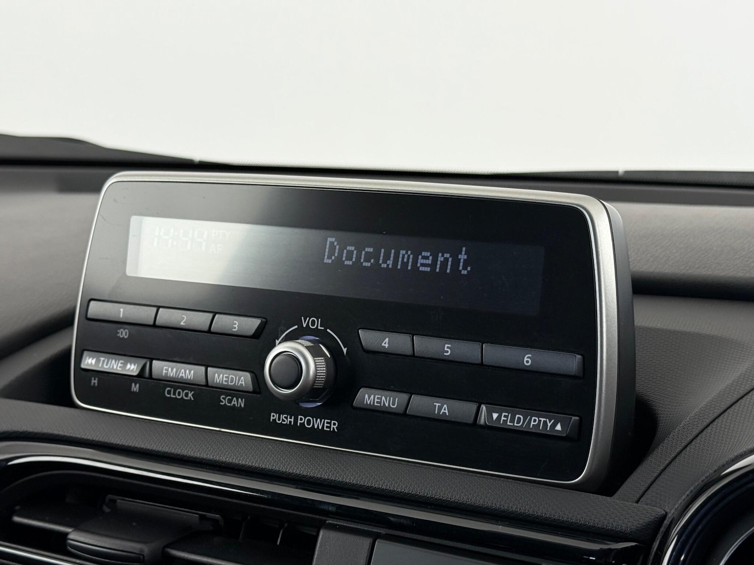 Used Mazda MX-5 2019 for sale - 76467420: Photo 28