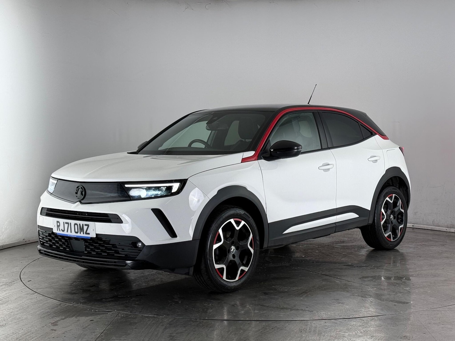 Used Vauxhall Mokka 2021 for sale - 77183129: Photo 2