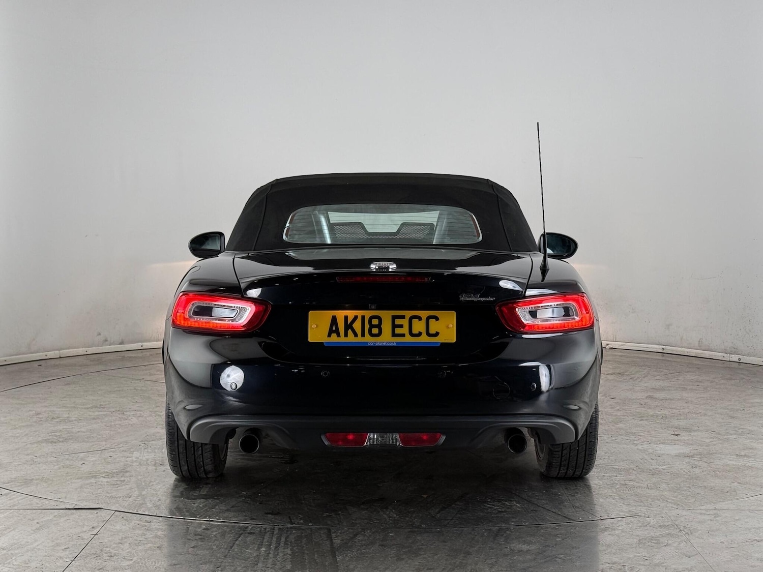 Used Fiat 124 Spider 2018 for sale - 77183131: Photo 10
