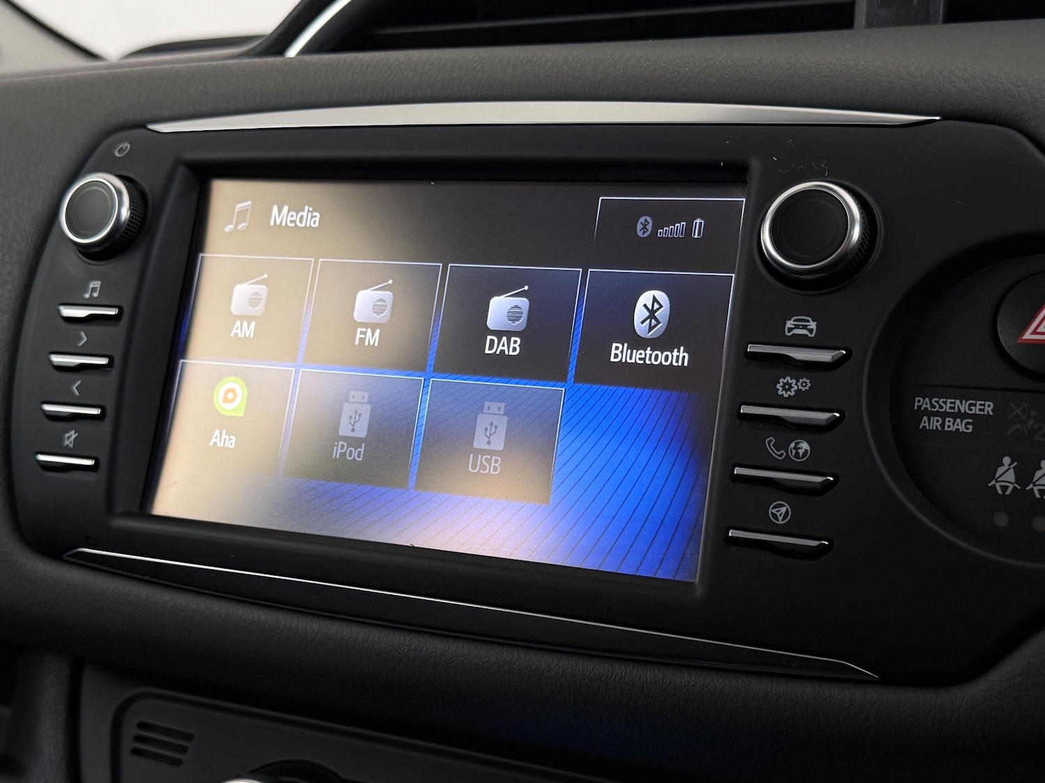 Used Toyota Yaris 2017 for sale - 77217338: Photo 26