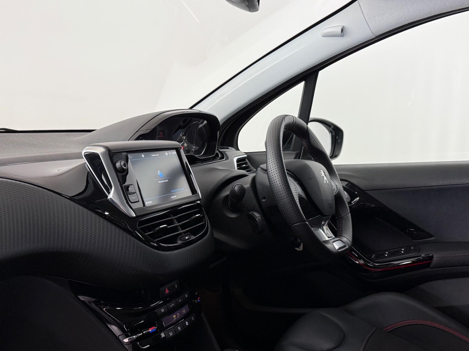Used Peugeot 208 2019 for sale - 77217496: Photo 15