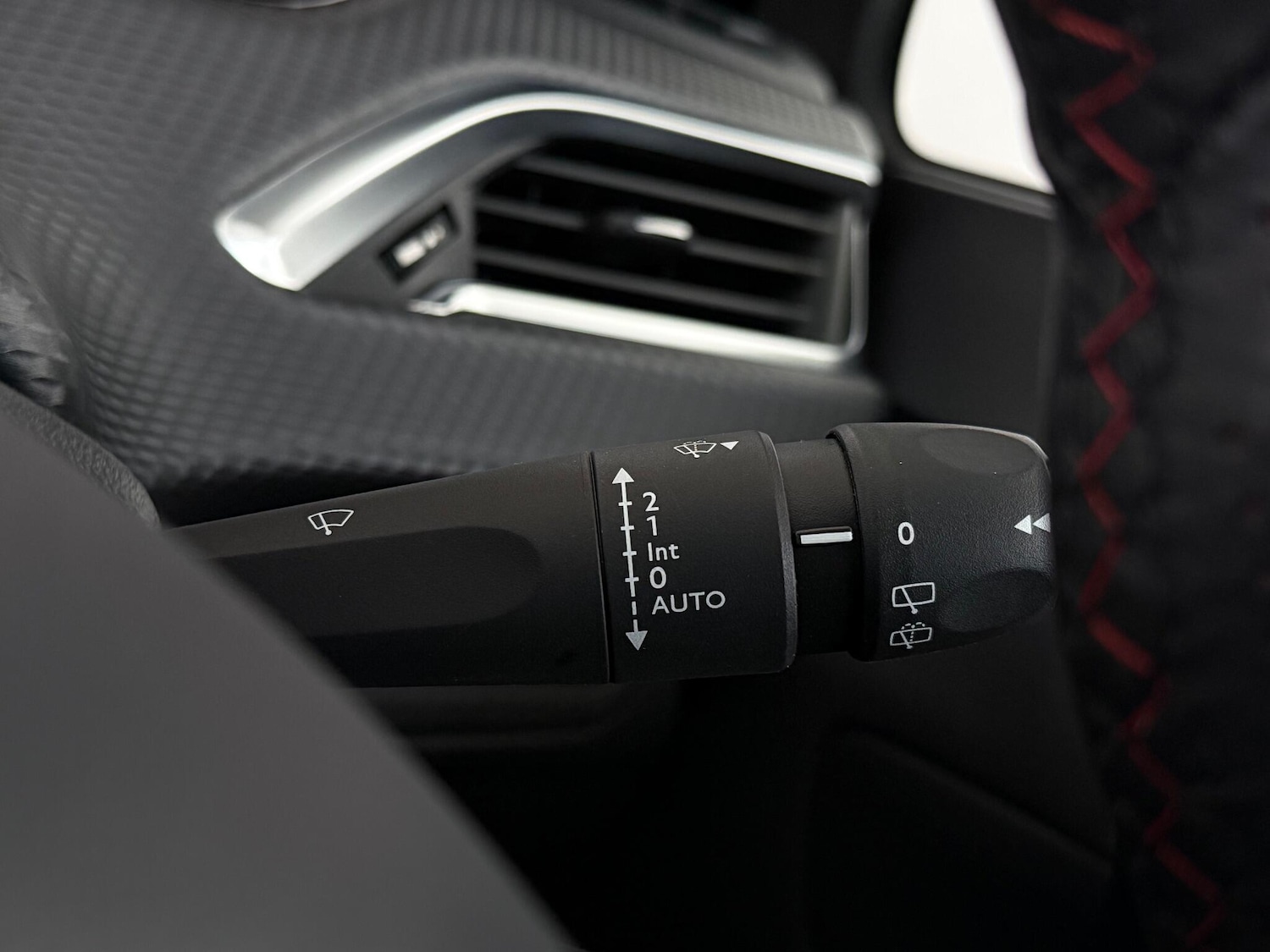 Used Peugeot 208 2019 for sale - 77217496: Photo 18