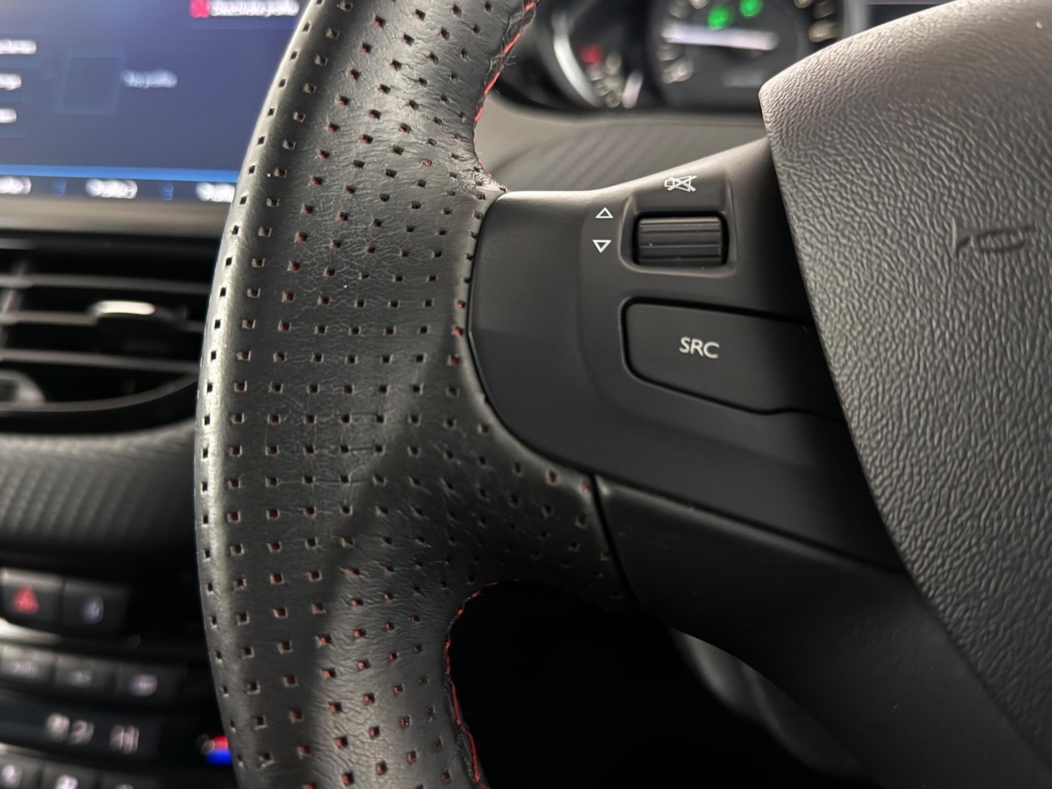 Used Peugeot 208 2019 for sale - 77217496: Photo 19