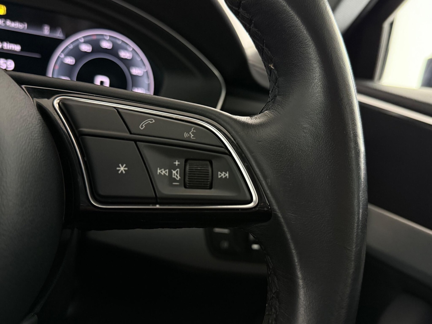 Used Audi A4 2022 for sale - 77222149: Photo 21