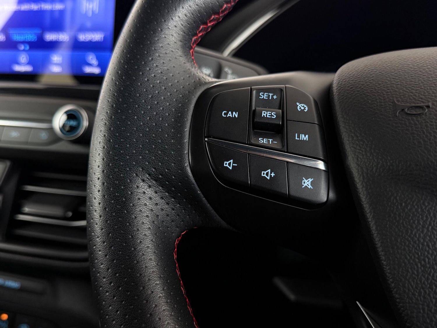 Used Ford Focus 2021 for sale - 76467036: Photo 28