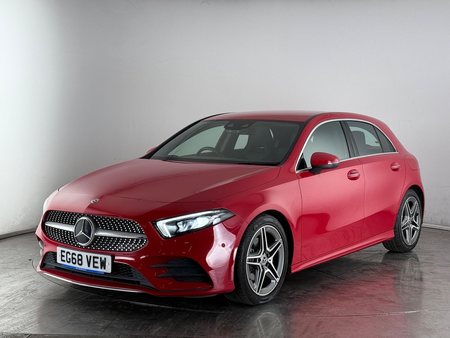 Used Mercedes-Benz A-Class 2019 for sale - 77221757: Photo 2